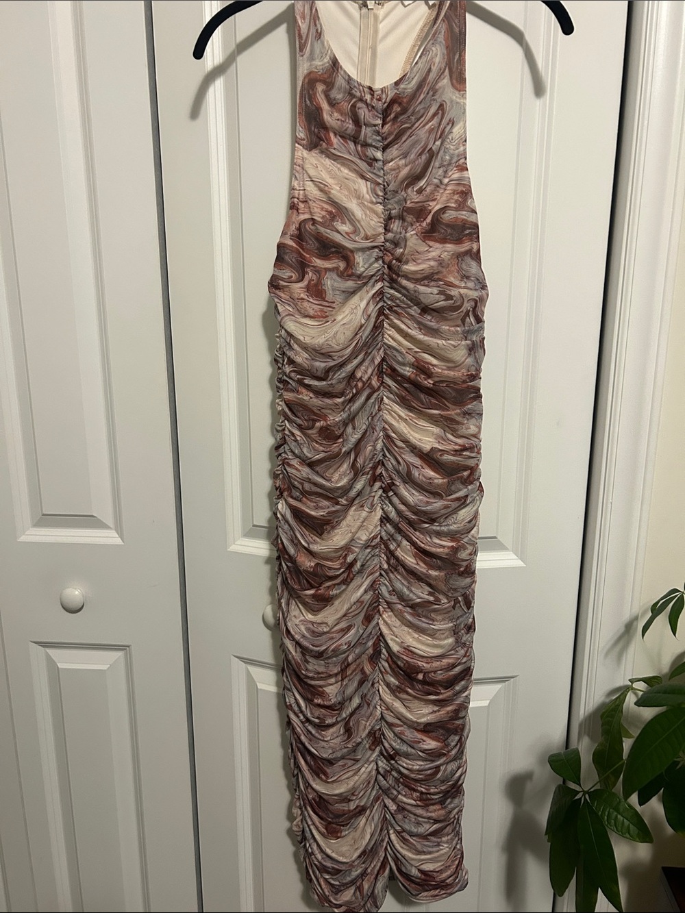 Ruched Marble Maxi Dress in Brown & Cream